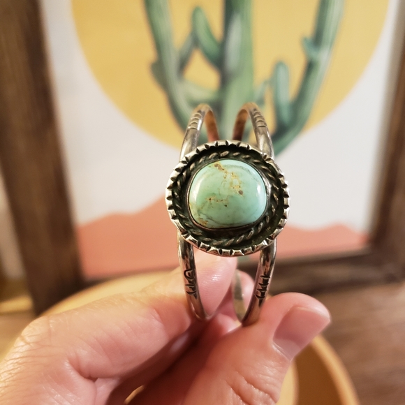 Vintage Sterling Silver Turquoise Cuff Bracelet
